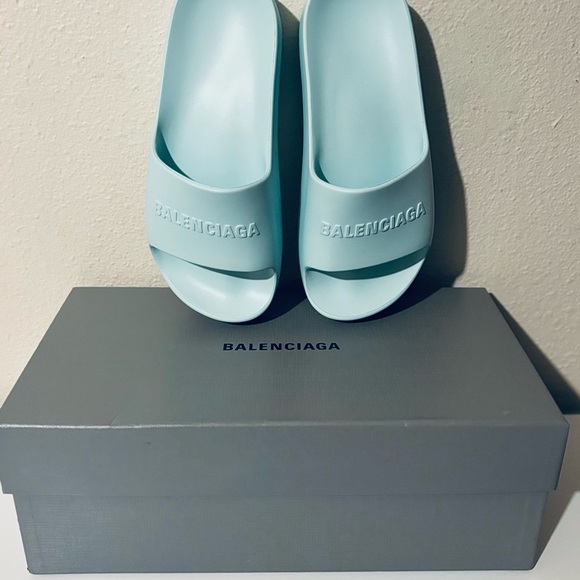 BALENCIAGA PLATFORM SLIDES! NEW WITH BOX & DUST BAGS! - Picture 7 of 12